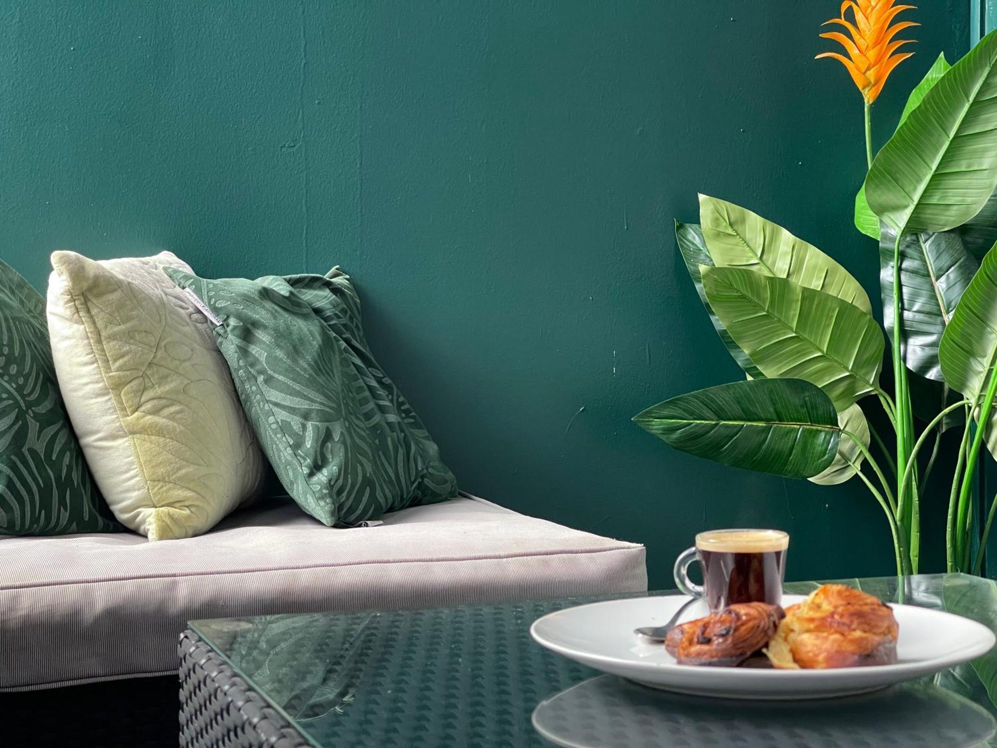 L'Appart Spa Privé, jacuzzi et sauna, accès exclusif Sainte-Rose Extérieur photo