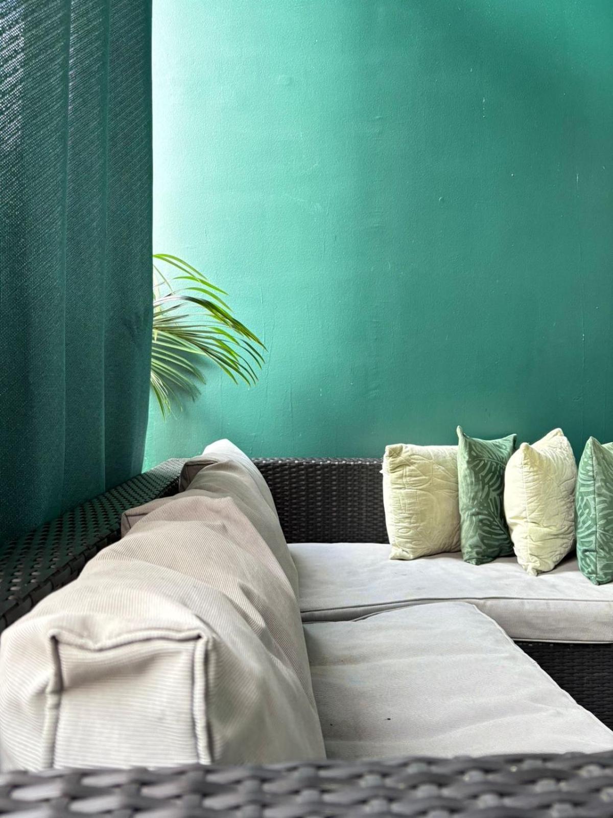 L'Appart Spa Privé, jacuzzi et sauna, accès exclusif Sainte-Rose Extérieur photo